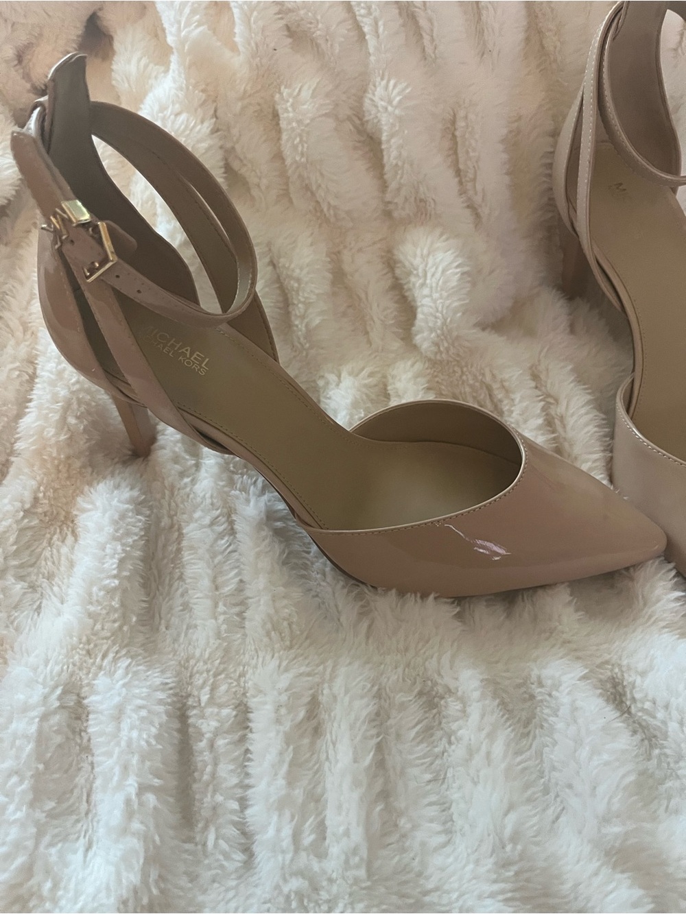 Michael Kors Nude / Beige Patent Leather Ankle-Strap Pumps Sz 10 NEW